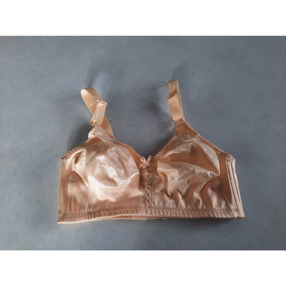 Bali Size 36D Double Support Wireless Bra - Picture 1 of 3